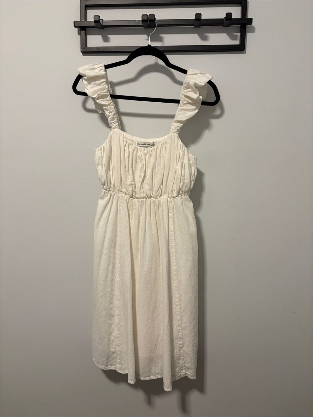 Abercrombie & Fitch Cream Ruffle Strap Sundress in Med Tall